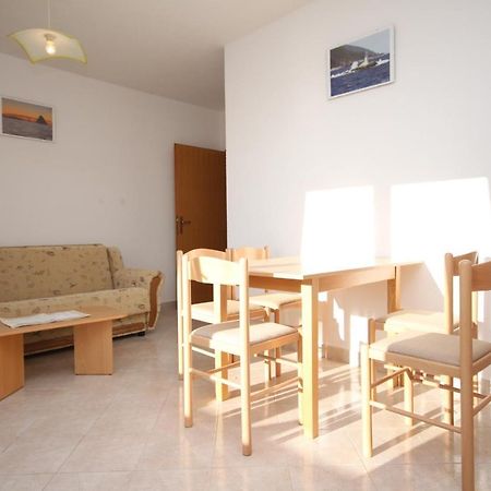 Apartments With A Parking Space Seget Vranjica, Trogir - 8507 Esterno foto