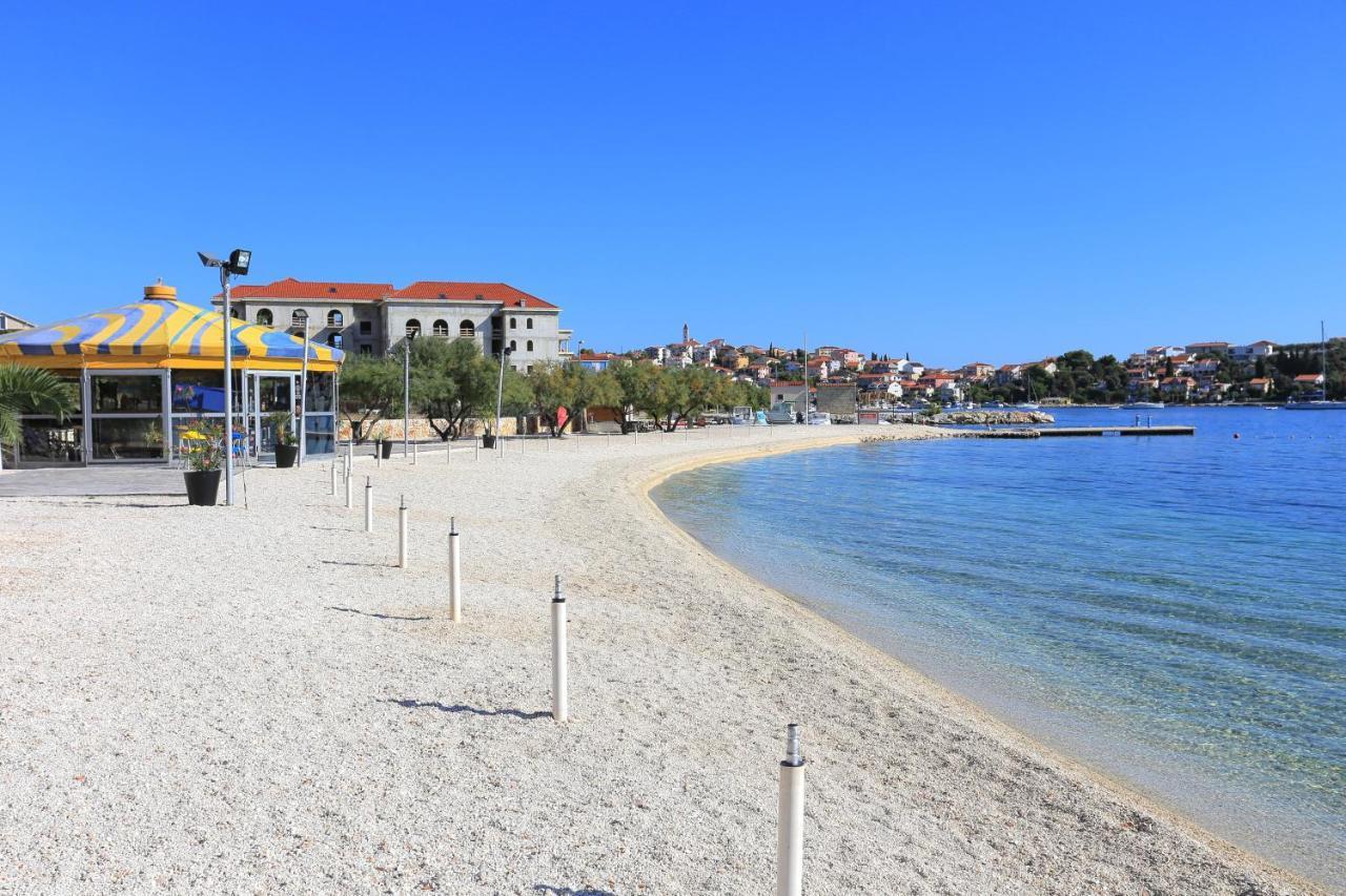 Apartments With A Parking Space Seget Vranjica, Trogir - 8507 Esterno foto