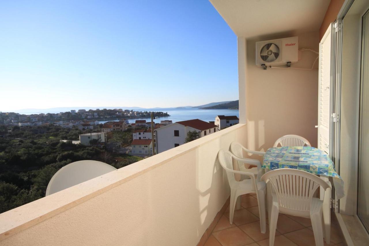 Apartments With A Parking Space Seget Vranjica, Trogir - 8507 Esterno foto